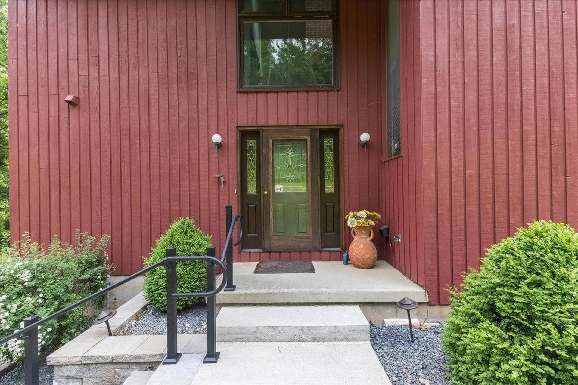 215 Us Route 7 North Milton VT 05468