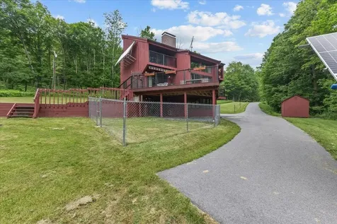 215 Us Route 7 North Milton VT 05468