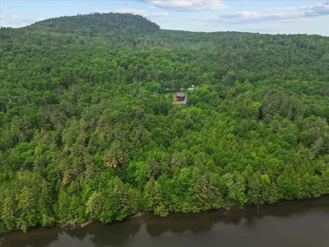 215 Us Route 7 North Milton VT 05468