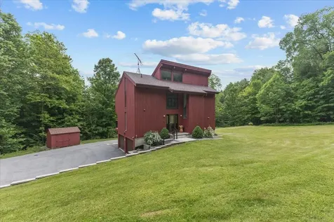 215 Us Route 7 North Milton VT 05468