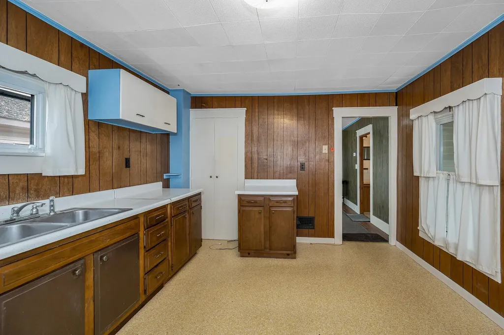 7 Lincoln Street Concord NH 03301