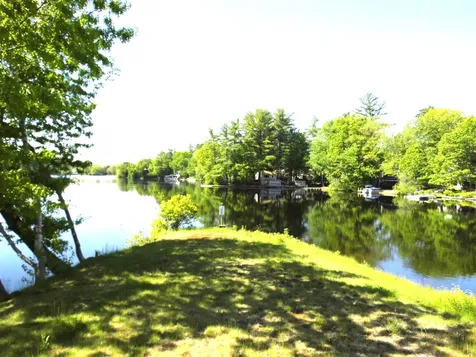 55 A Millville Circle Salem NH 03079