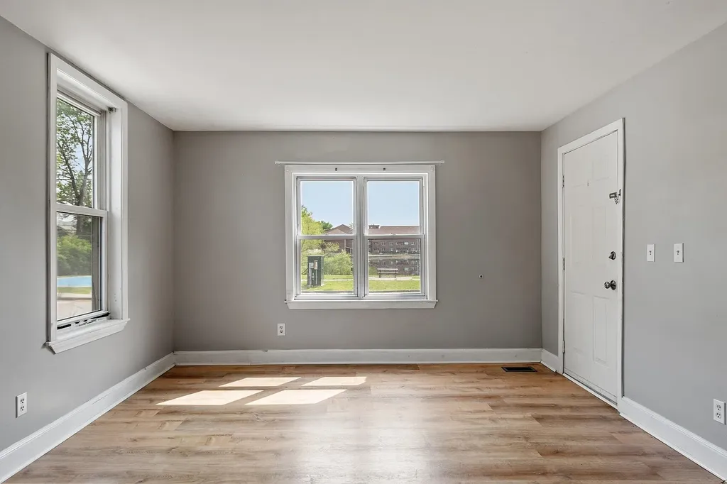 11 National Street Nashua NH 03060