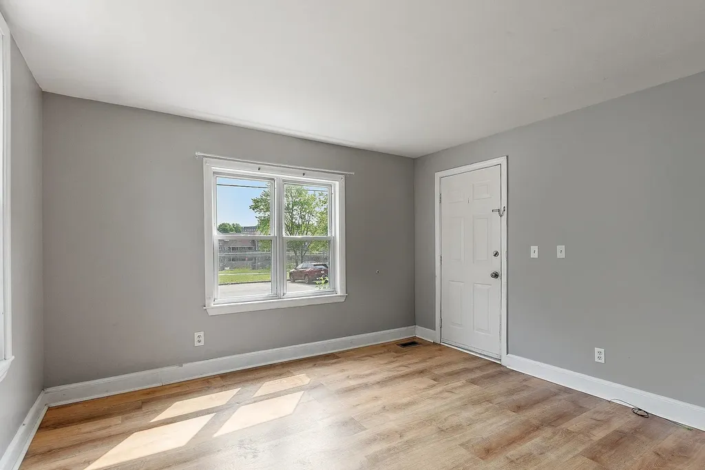 11 National Street Nashua NH 03060