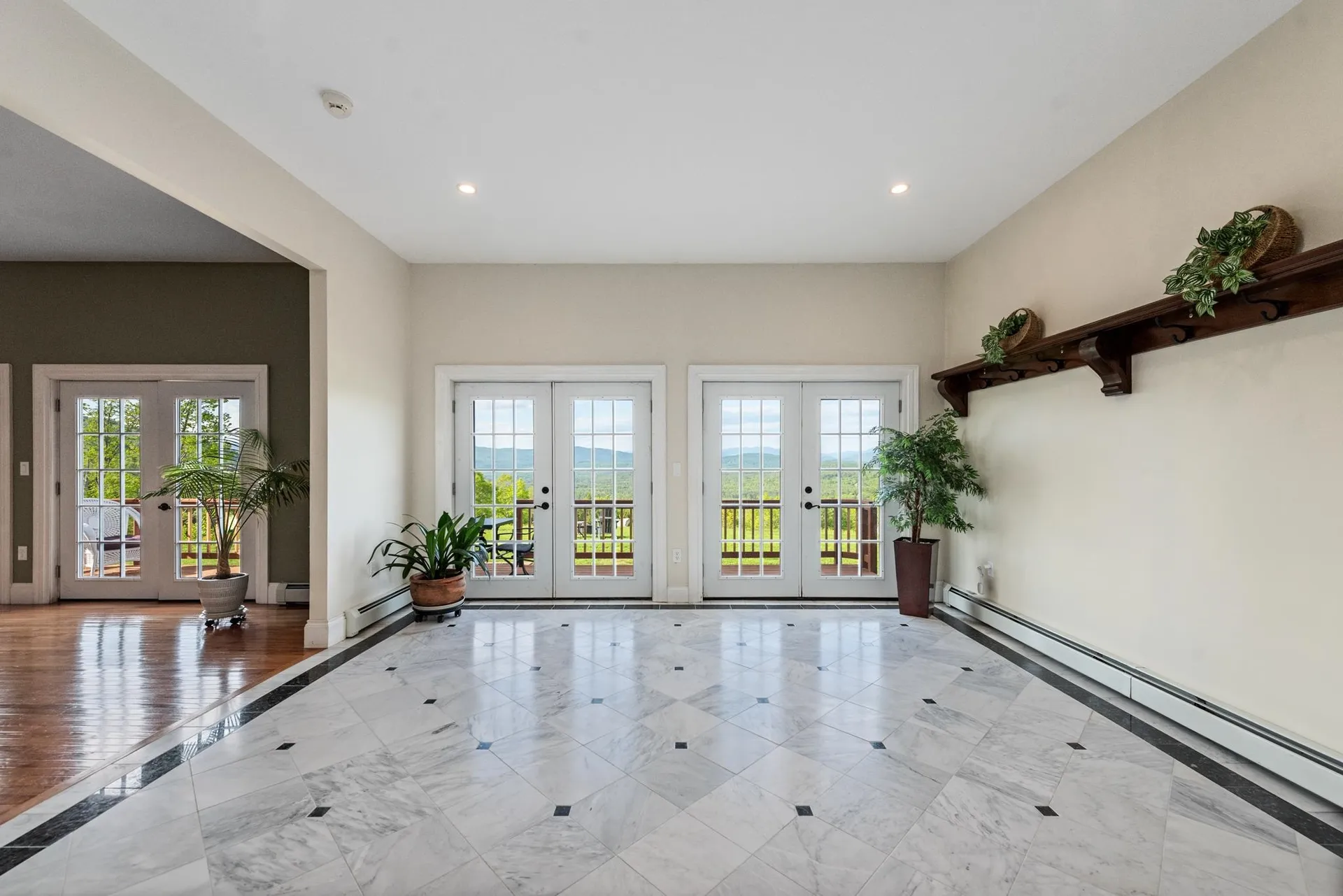 33 Winterberry Lane Plymouth NH 03264