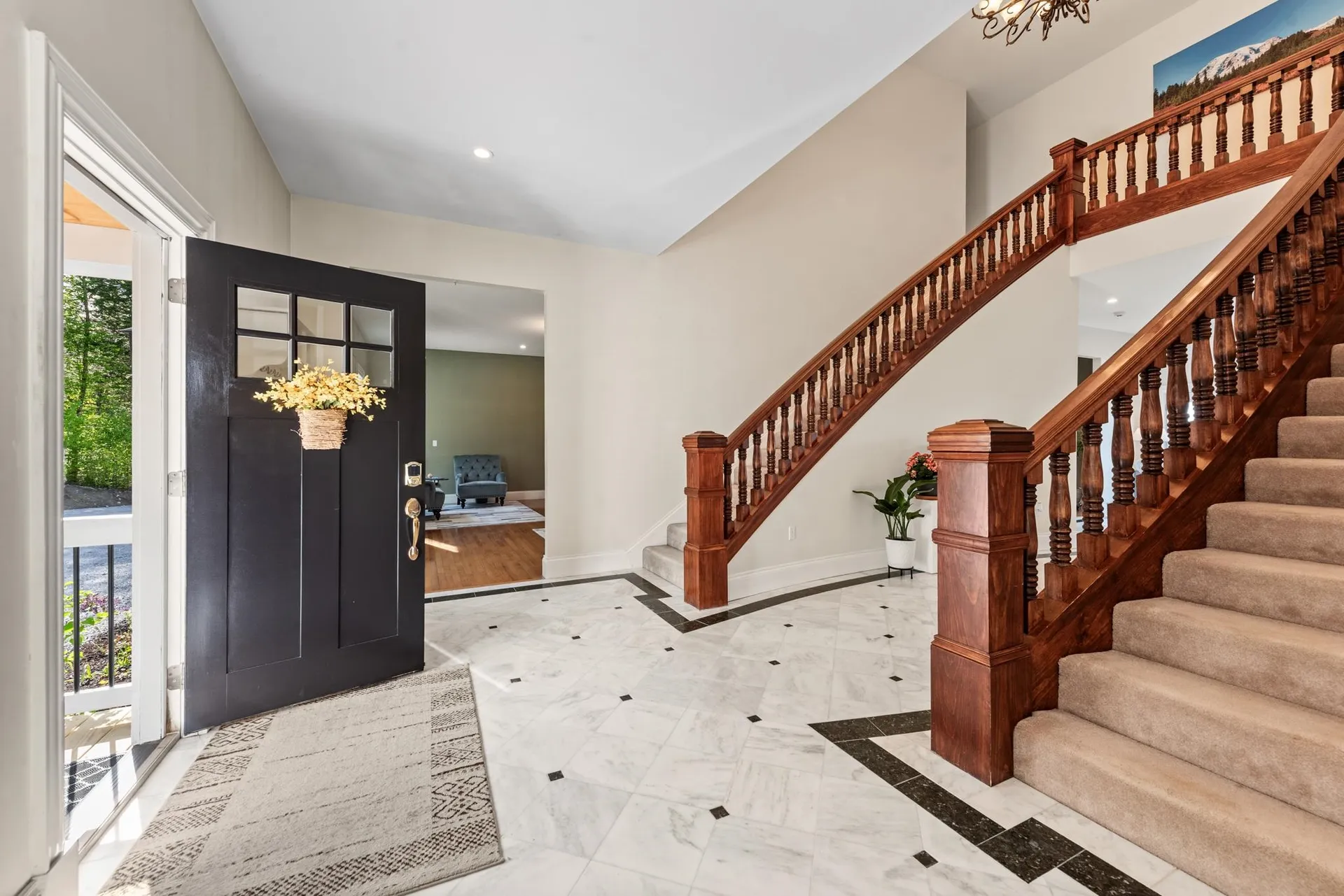 33 Winterberry Lane Plymouth NH 03264