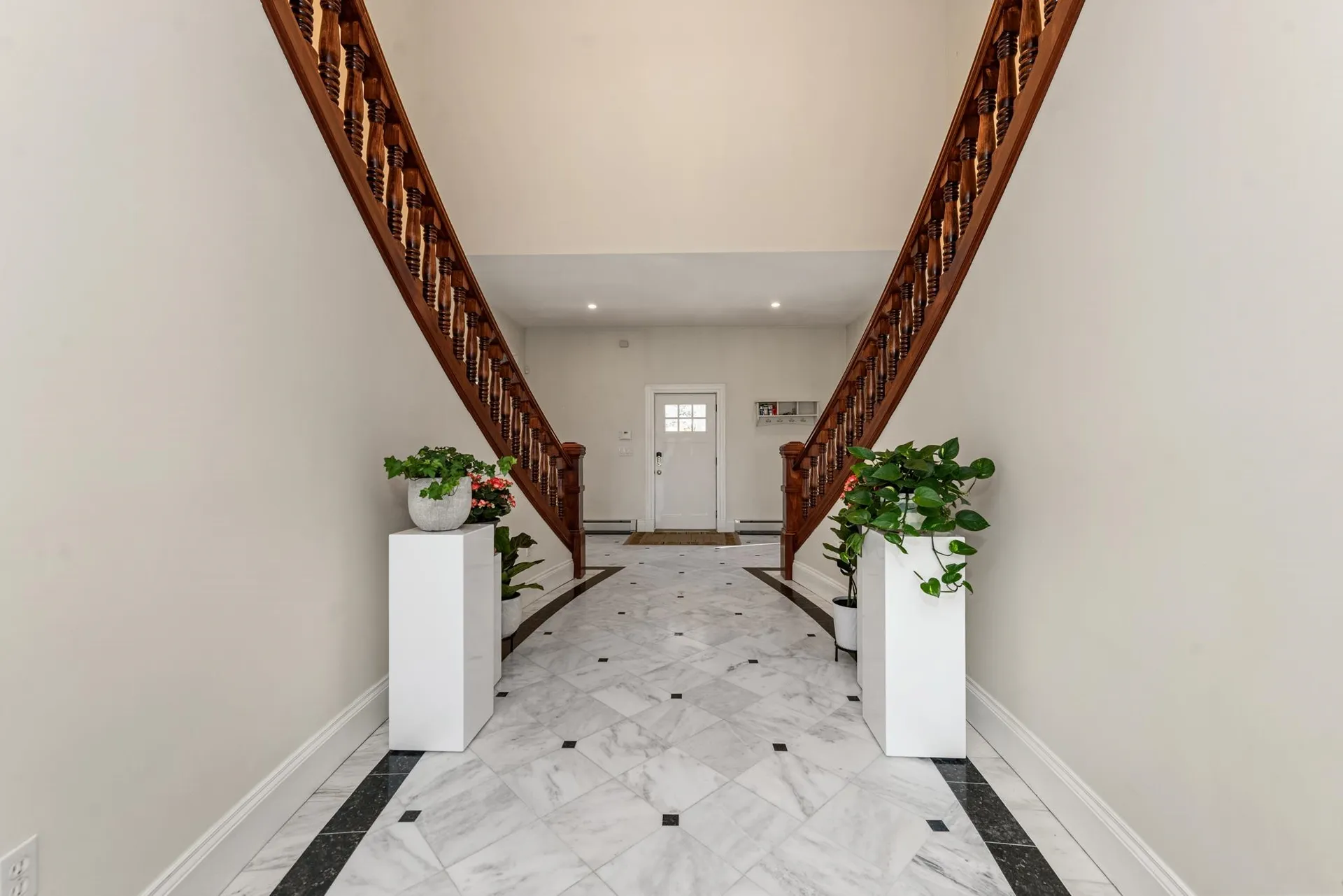 33 Winterberry Lane Plymouth NH 03264