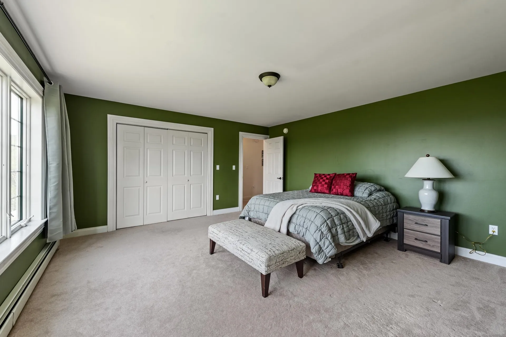 33 Winterberry Lane Plymouth NH 03264