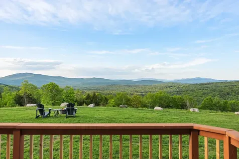 33 Winterberry Lane Plymouth NH 03264