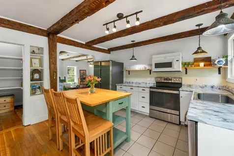 32 Bunker Lane Gilmanton NH 03237