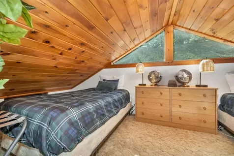 7 Acorn Drive Alton NH 03810