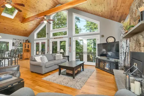 7 Acorn Drive Alton NH 03810