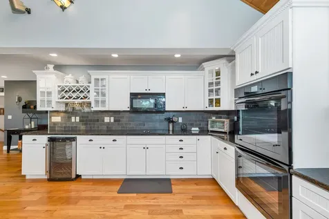 7 Acorn Drive Alton NH 03810