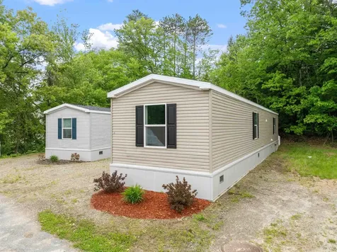 13 Trailer Park Road Haverhill NH 03785