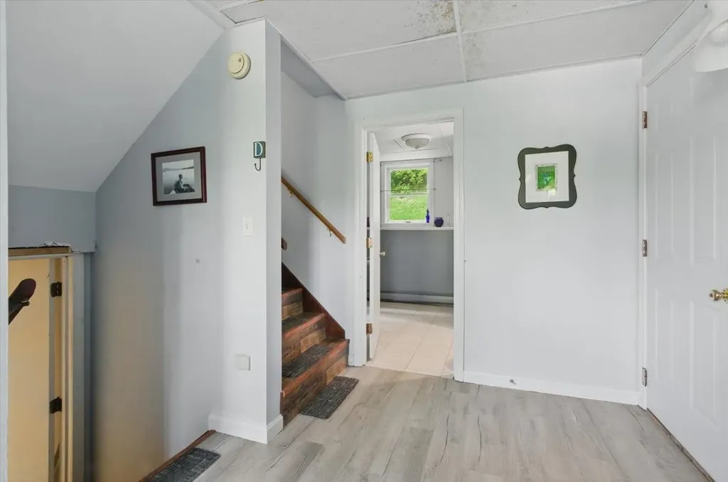 199 Cross Avenue St. Johnsbury VT 05819