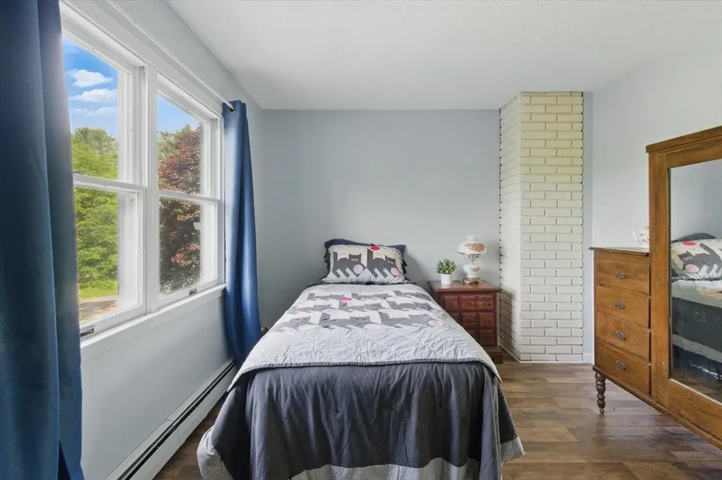 199 Cross Avenue St. Johnsbury VT 05819