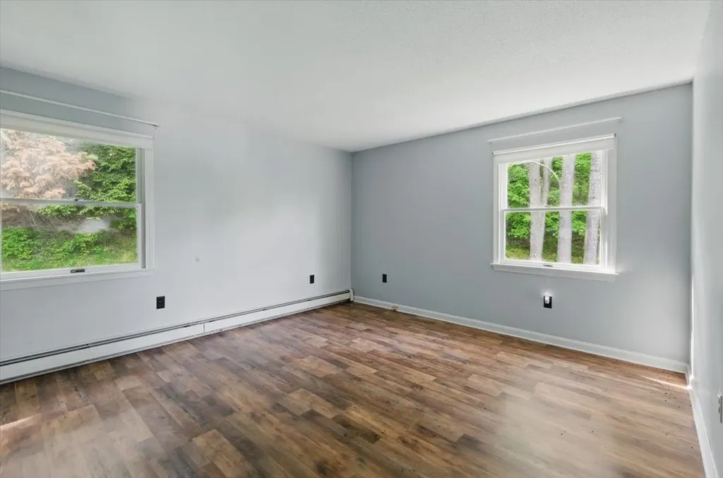 199 Cross Avenue St. Johnsbury VT 05819