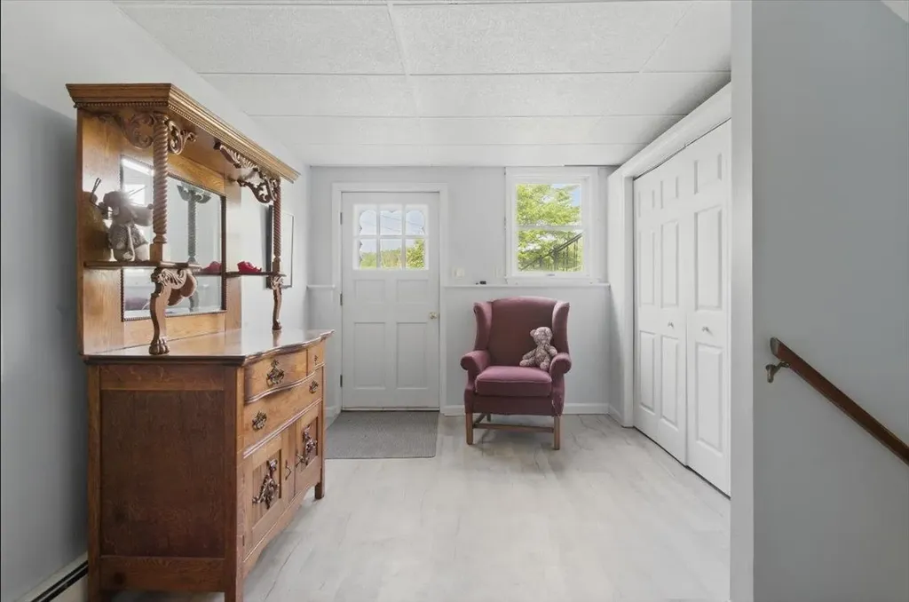 199 Cross Avenue St. Johnsbury VT 05819