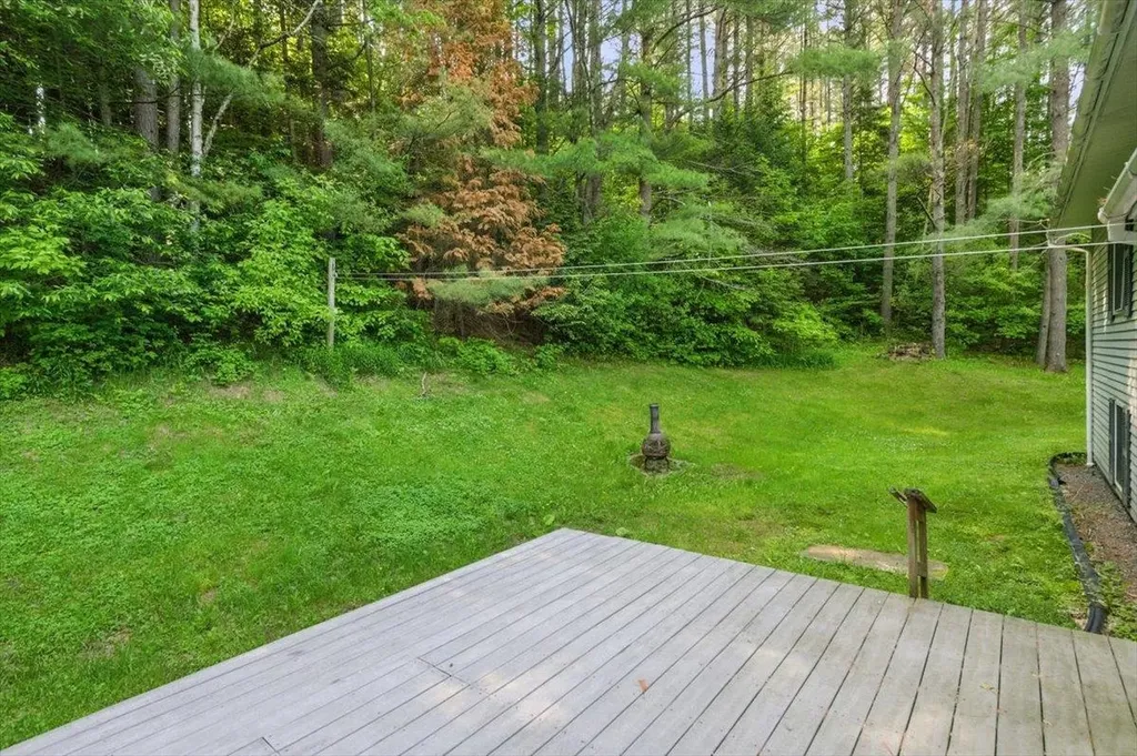 199 Cross Avenue St. Johnsbury VT 05819