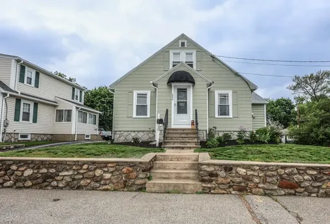 864 Cilley Road Manchester NH 03103