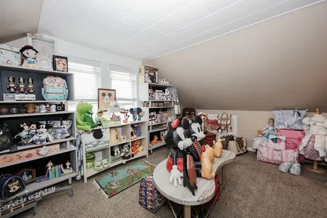 864 Cilley Road Manchester NH 03103
