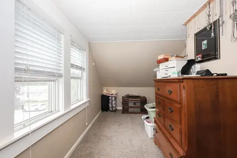 864 Cilley Road Manchester NH 03103