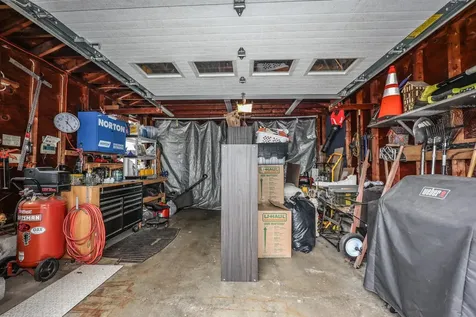 864 Cilley Road Manchester NH 03103