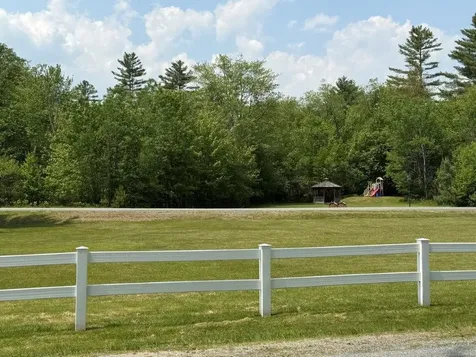 Straw Brook Lane Canaan NH 03741