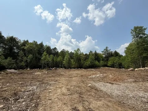 Straw Brook Lane Canaan NH 03741