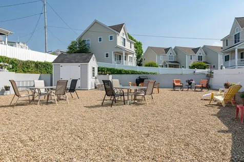 522 Ocean Boulevard Hampton NH 03842