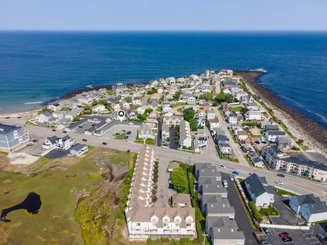 522 Ocean Boulevard Hampton NH 03842