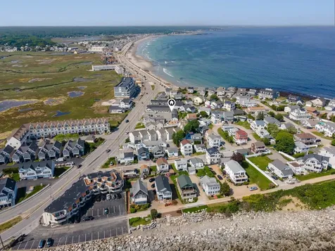 522 Ocean Boulevard Hampton NH 03842