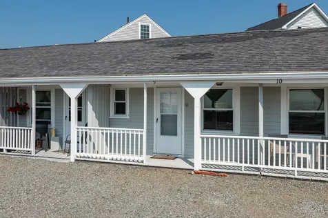 522 Ocean Boulevard Hampton NH 03842