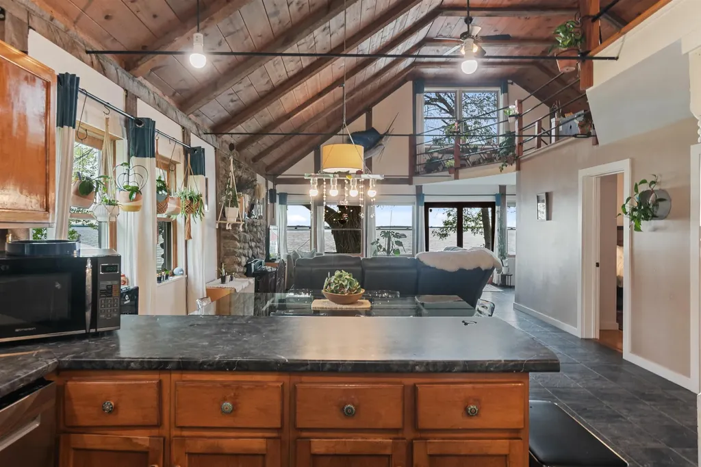 62 Austin Road St. Albans Town VT 05488