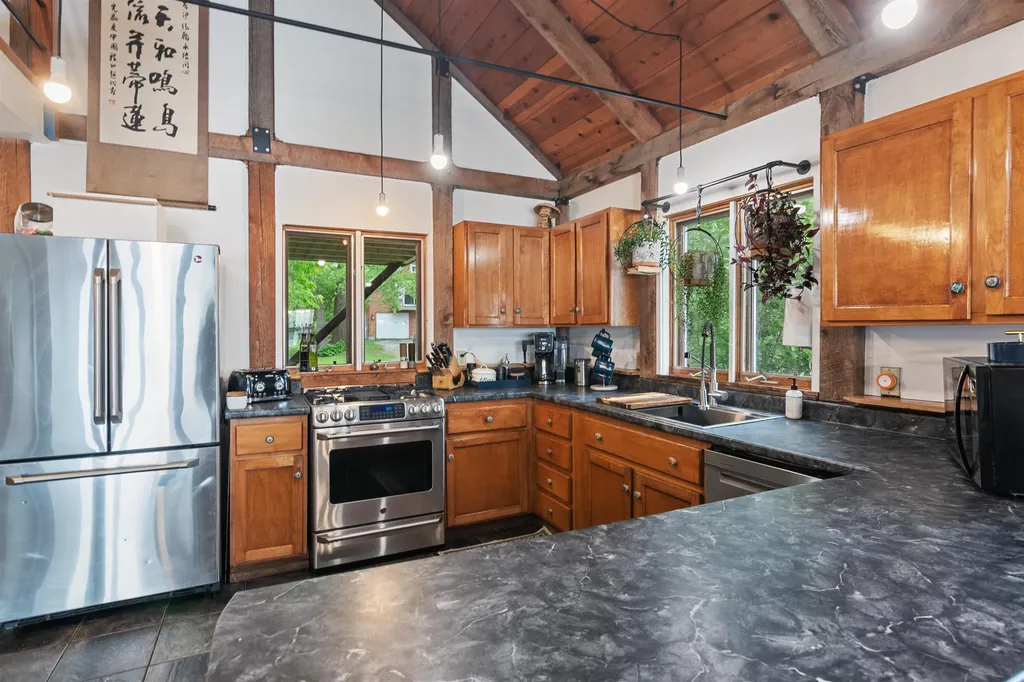 62 Austin Road St. Albans Town VT 05488