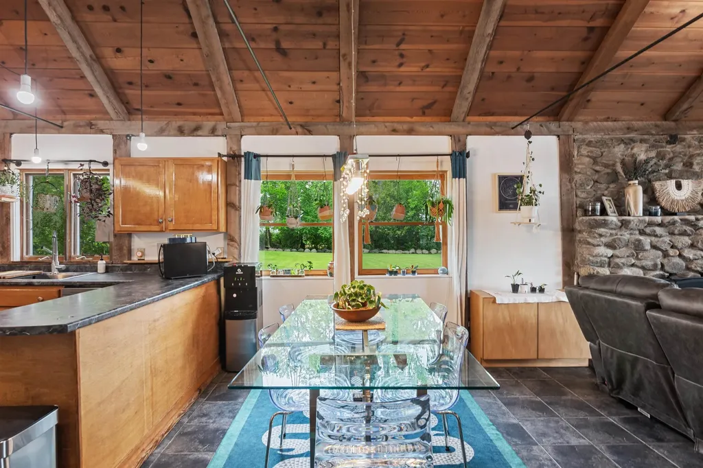 62 Austin Road St. Albans Town VT 05488