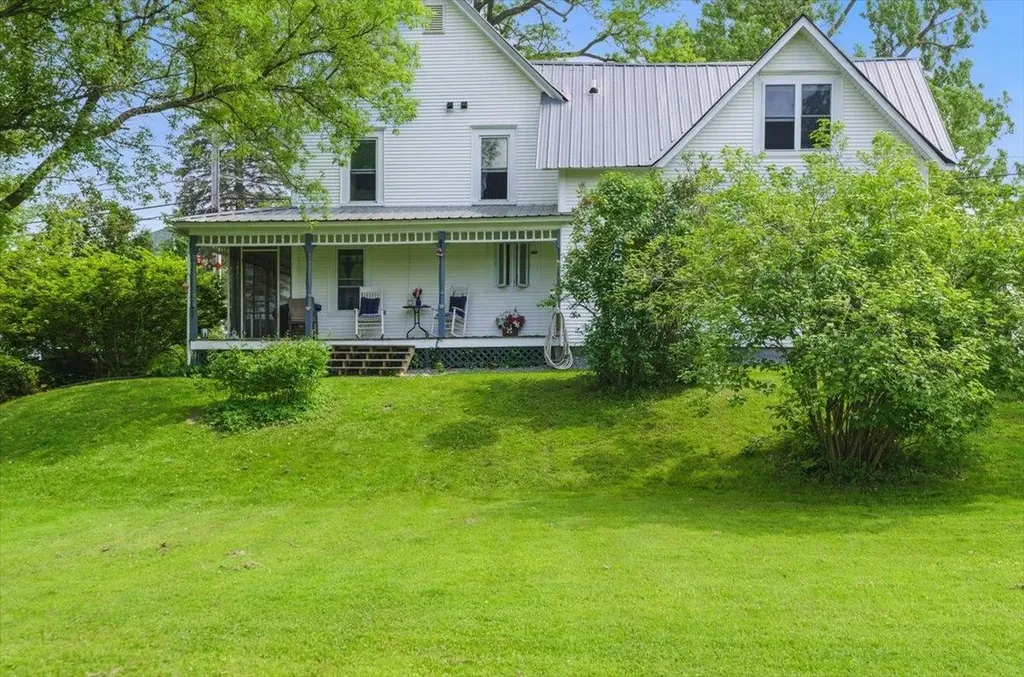 203 N. Pleasant Street Troy VT 05859