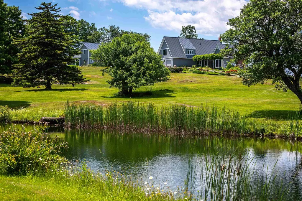 109 Windy Lane Pomfret VT 05067