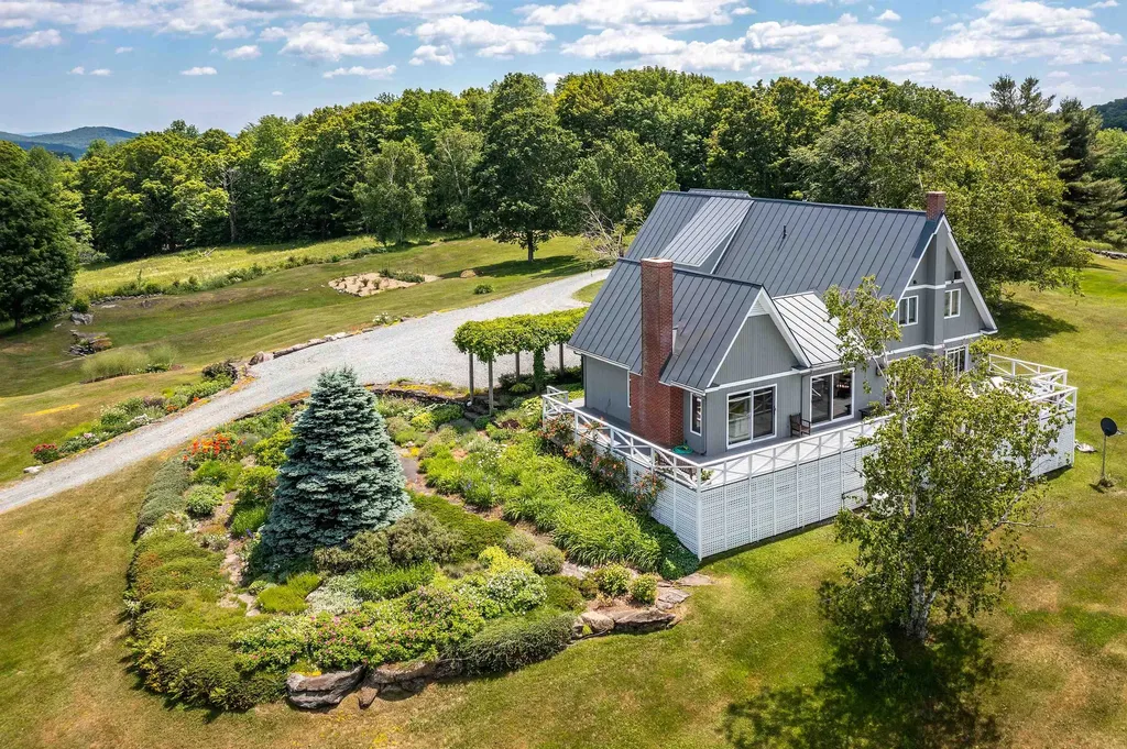 109 Windy Lane Pomfret VT 05067