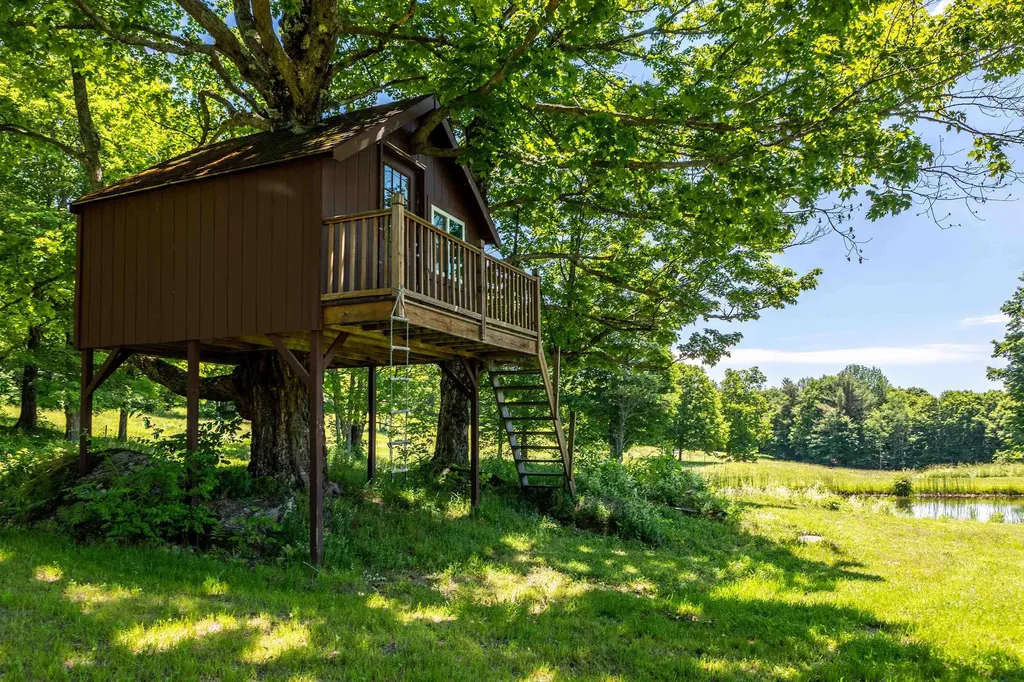 109 Windy Lane Pomfret VT 05067