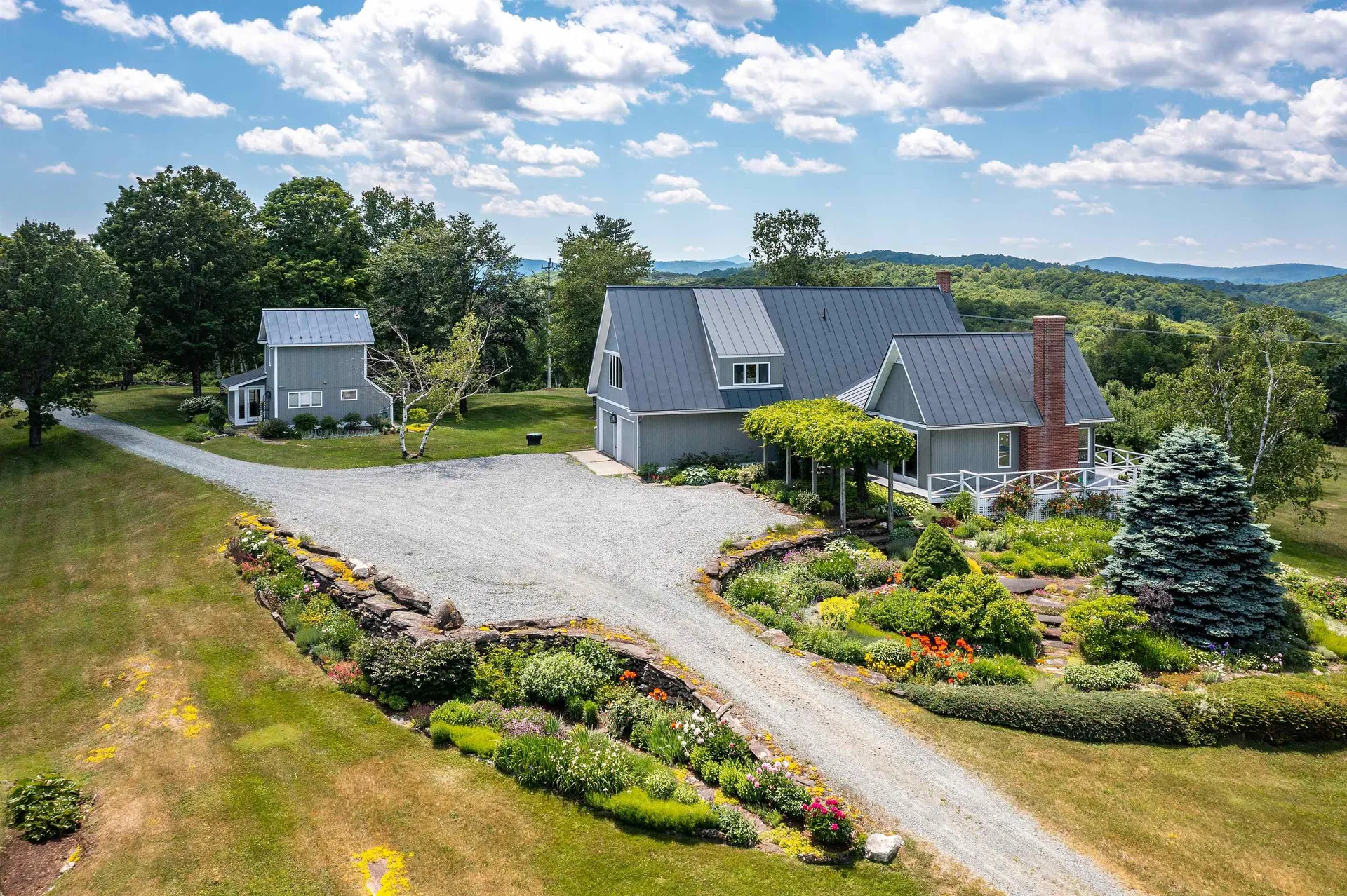 109 Windy Lane Pomfret VT 05067