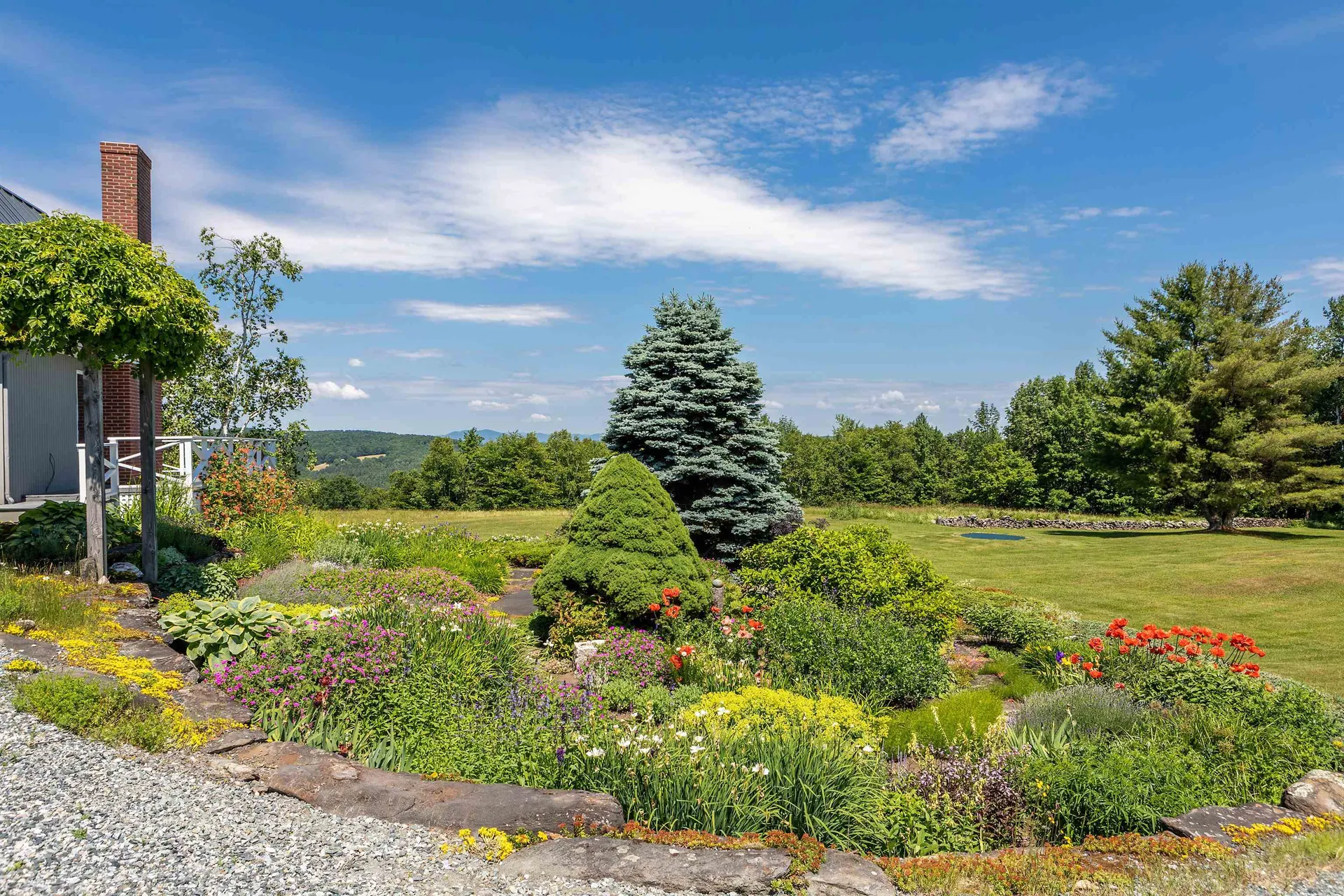 109 Windy Lane Pomfret VT 05067