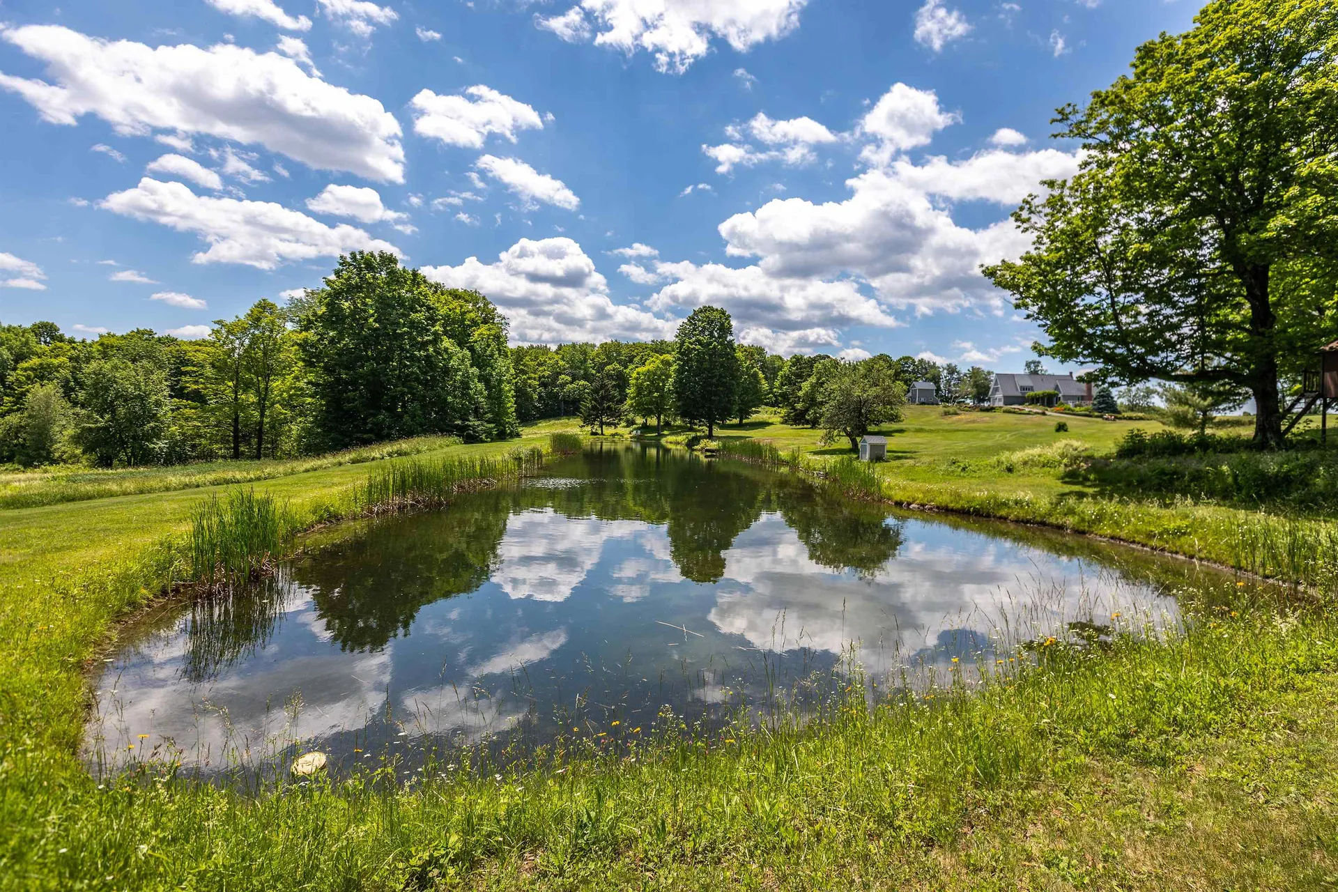 109 Windy Lane Pomfret VT 05067
