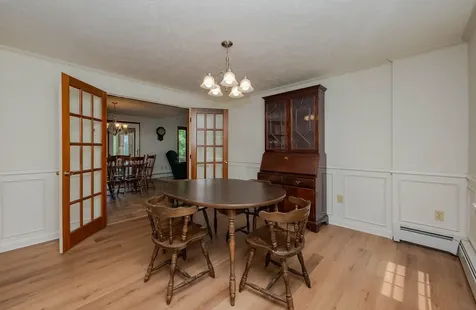 10 Jason Drive Londonderry NH 03053