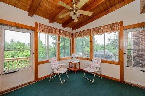 10 Jason Drive Londonderry NH 03053