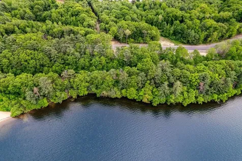 11-8 Knotty Way Belmont NH 03220