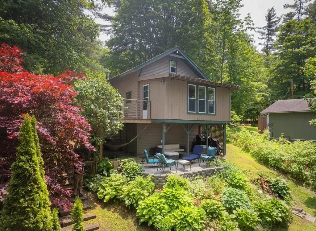 422/431 Little Rutland Road Castleton VT 05735