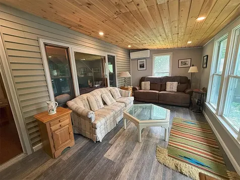 422/431 Little Rutland Road Castleton VT 05735