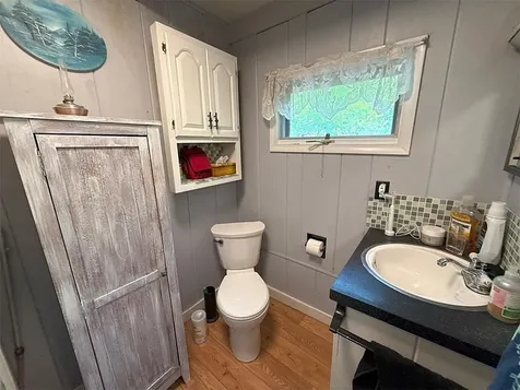 422/431 Little Rutland Road Castleton VT 05735