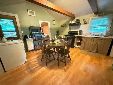 422/431 Little Rutland Road Castleton VT 05735